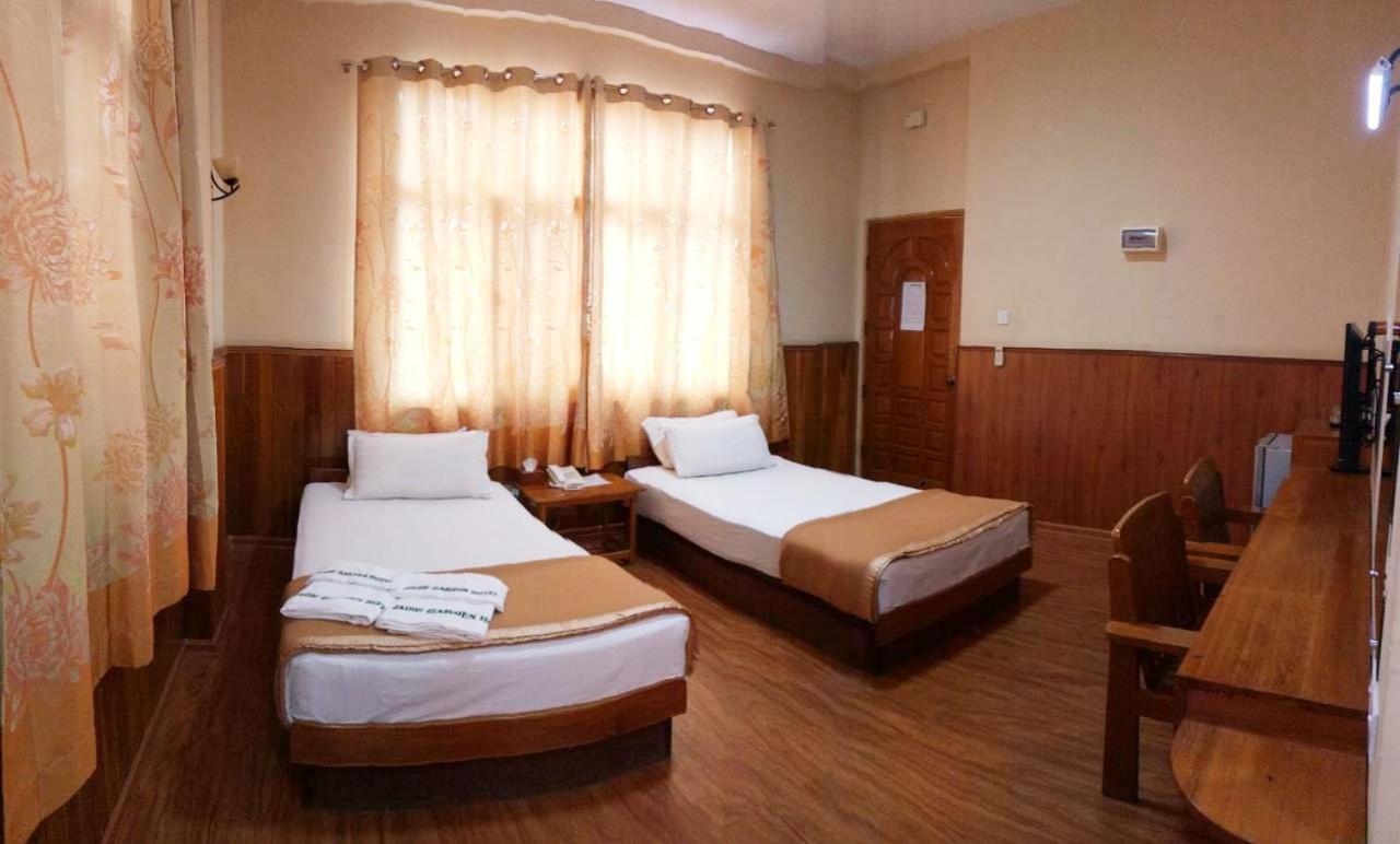 Jade Garden Hotel Bago Luaran gambar